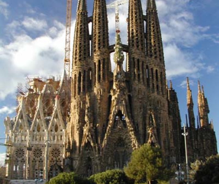 Cosa vedere a Barcellona: i luoghi e le attrazioni imperdibili