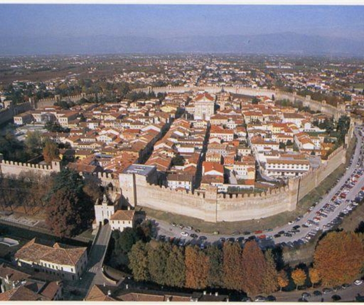 Cittadella, Padova. La città fortezza, bella e inespugnabile