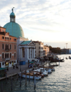 A Venezia, shopping griffato nel Fondaco dei Tedeschi