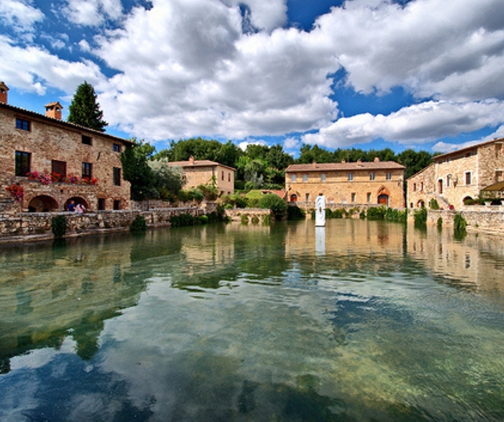 Bagno Vignoni terme, relax e benessere nel cuore della Toscana