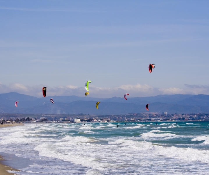 Kitesurf in Sardegna: i tre spot migliori dal capoluogo al nord