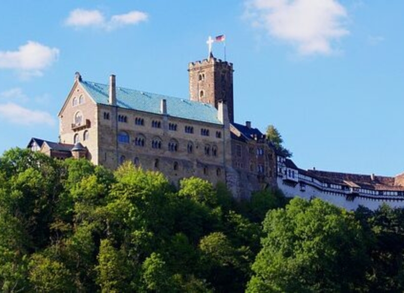 In Germania nel Castello di Wartburg, dove soggiornò Martin Lutero