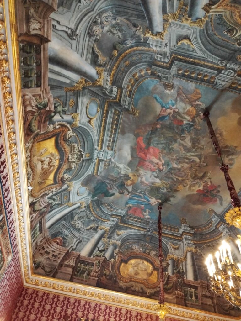 dimore borboniche a Napoli, Palazzo Reale